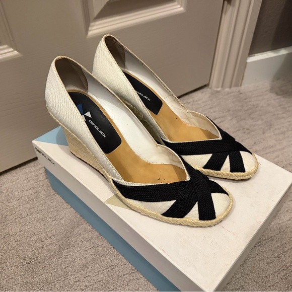 Daniblack Shoes - Linen and Black Espadrilles
